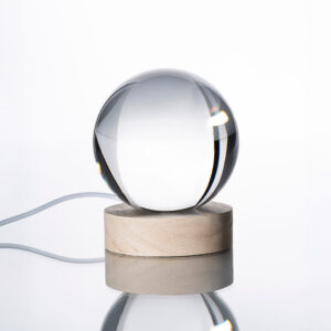 Figura de cristal esfera con base led 8 cm de diámetro